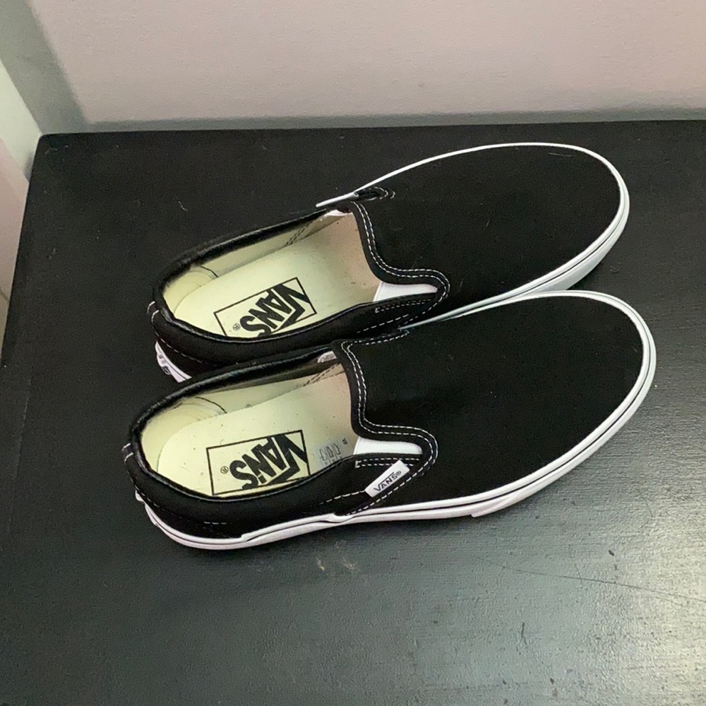 Brand new never worn Vans Platform Slip On